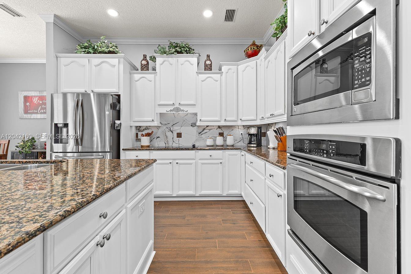 1642 Crooked Oak Drive — photo 5