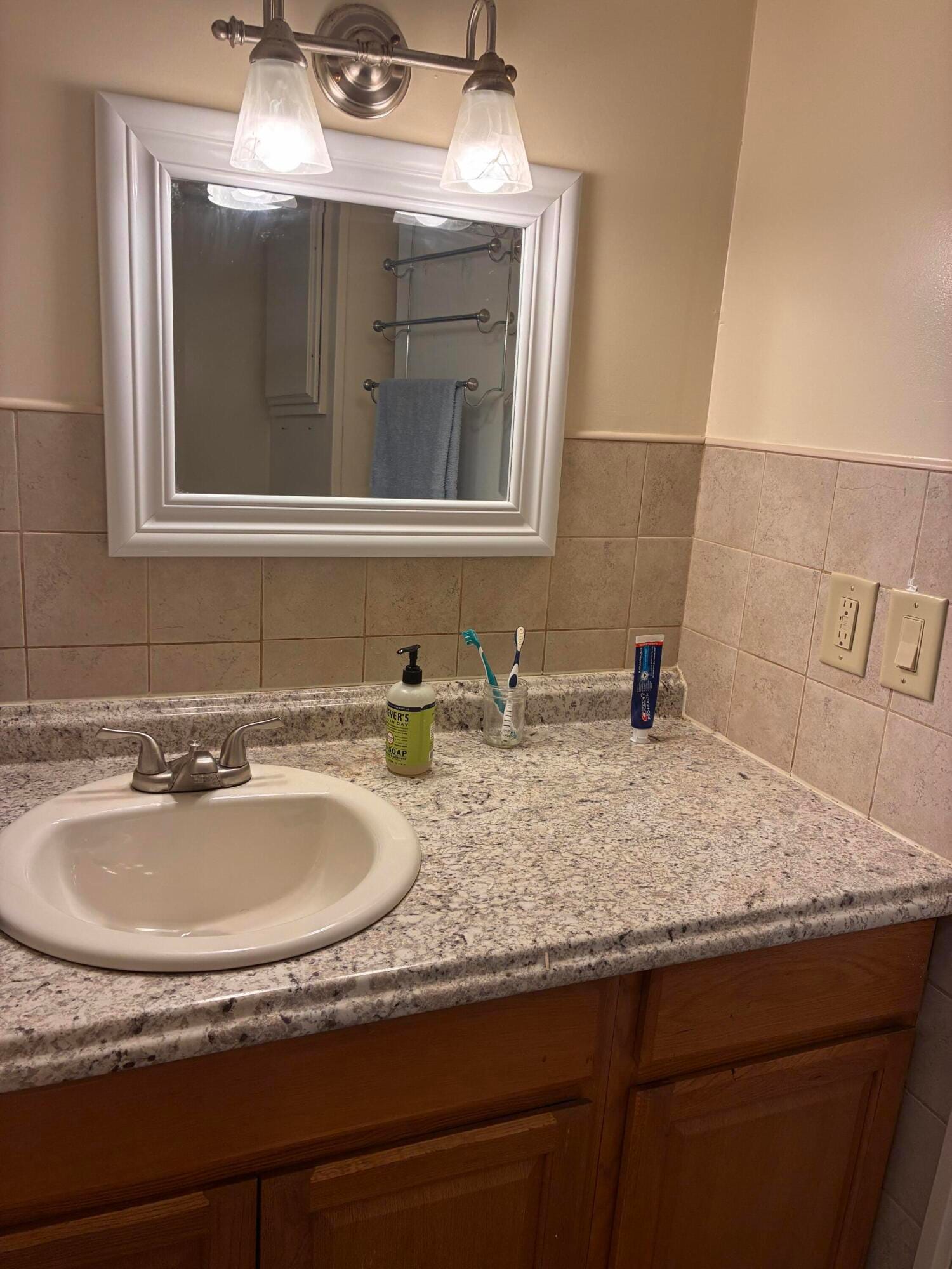 8268 SE Swan Avenue, Hobe Sound, FL 33455 photo 9