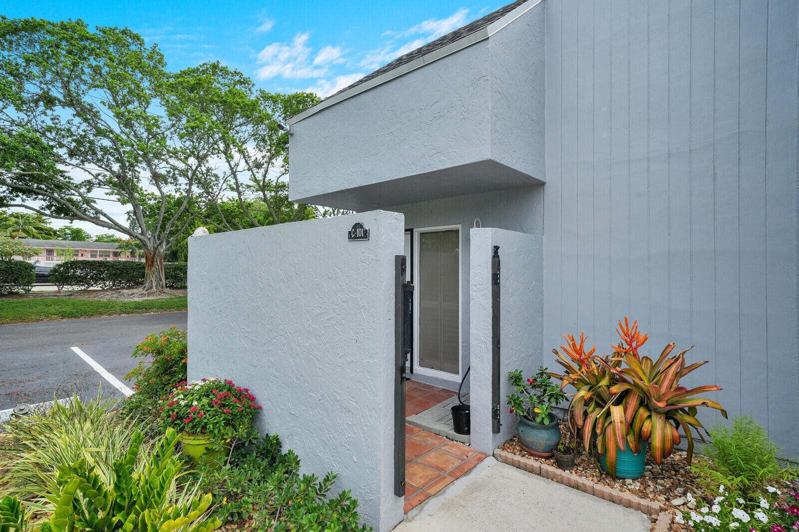 25 Deer Creek Road C101, Deerfield Beach, FL 33442 photo 21