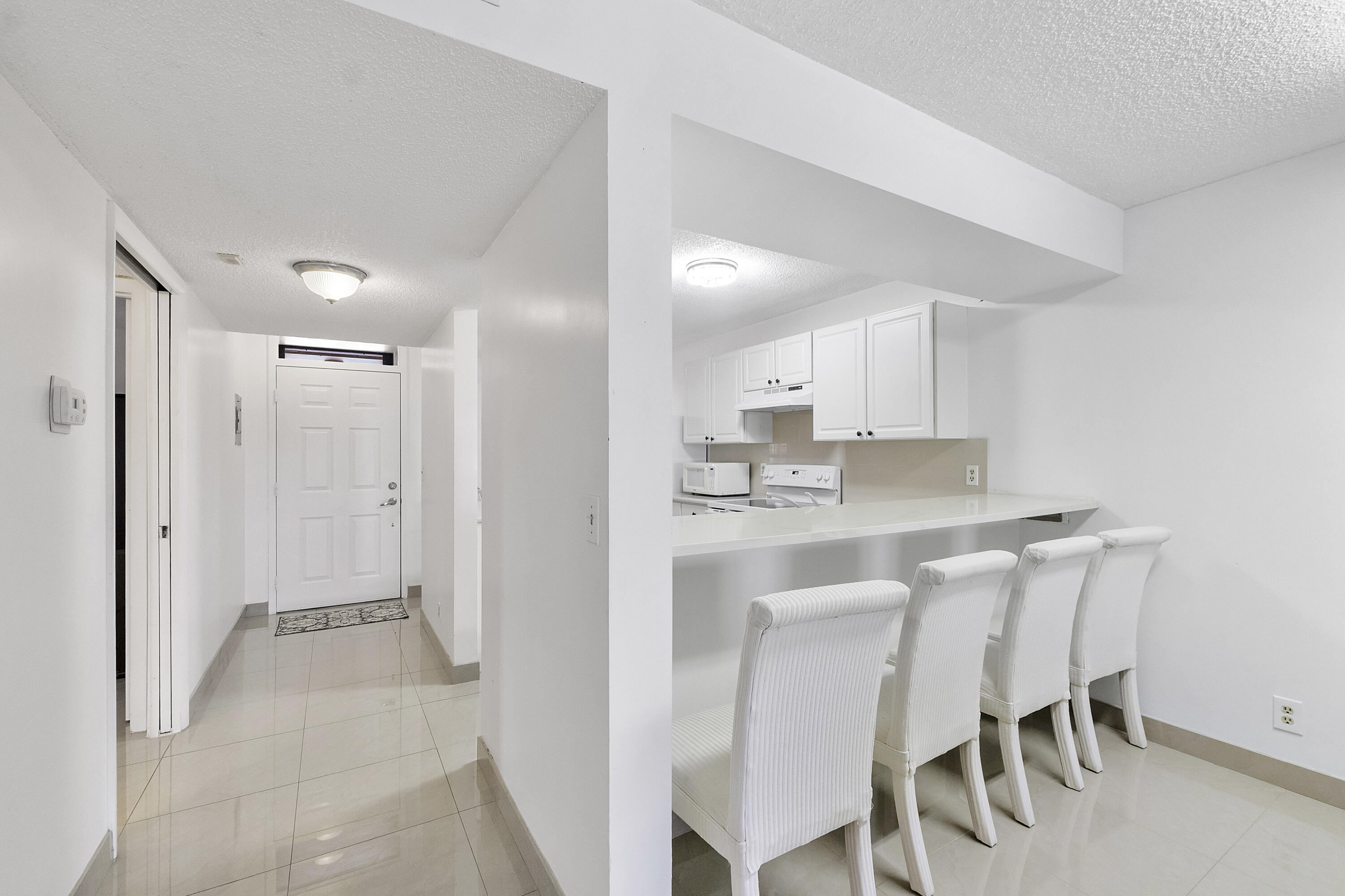 5828 Coral Lake Drive — photo 8