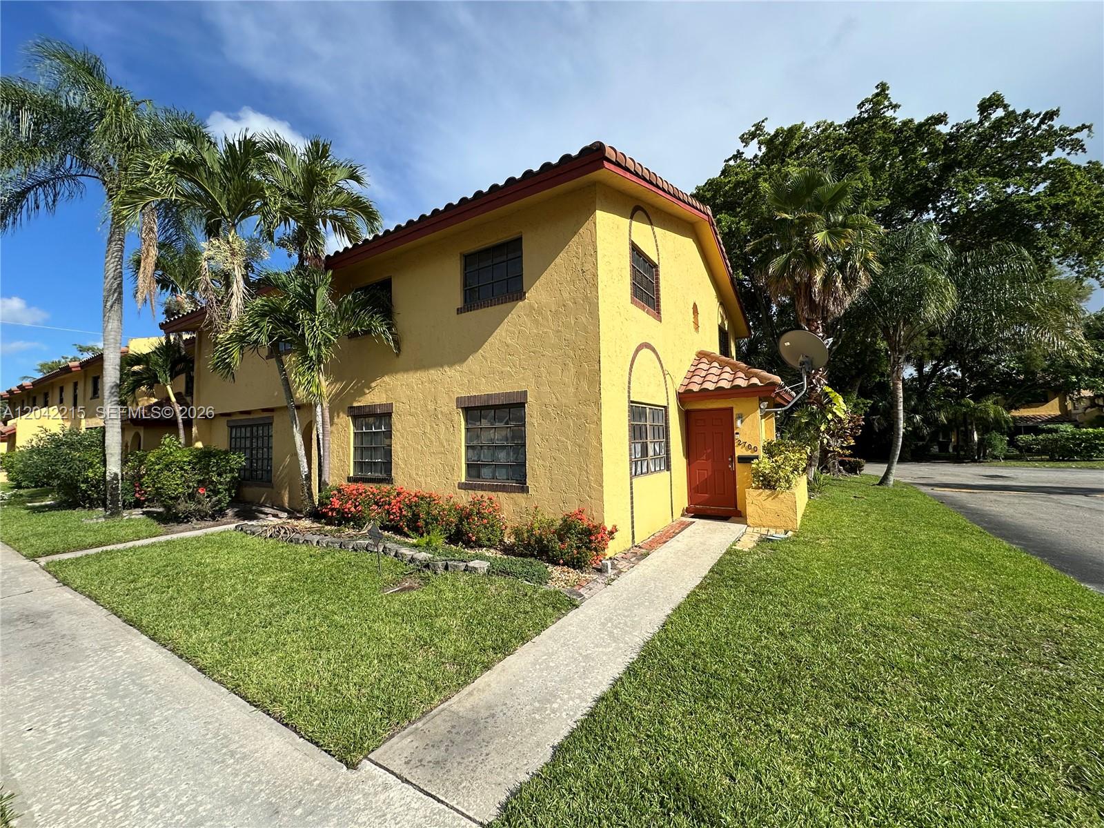 2700 NW 47th Terrace 1001, Lauderdale Lakes, FL 33313, Lauderdale Lakes