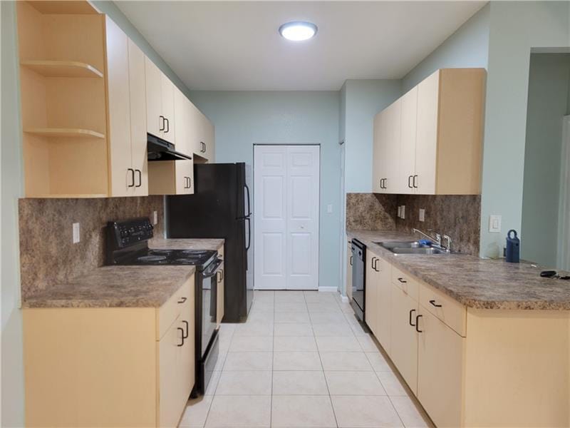 3569 Forest Hill Boulevard 117 — photo 3