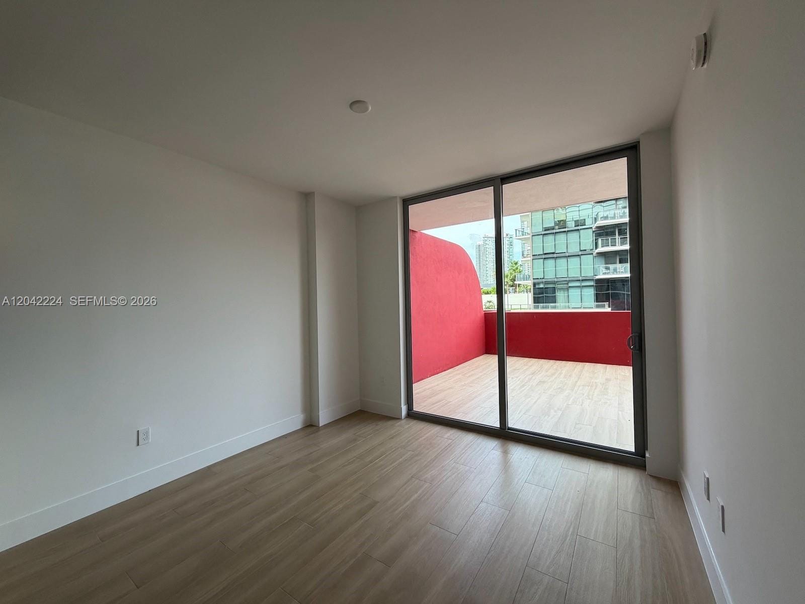 90 NE 32nd Street 606 — photo 10