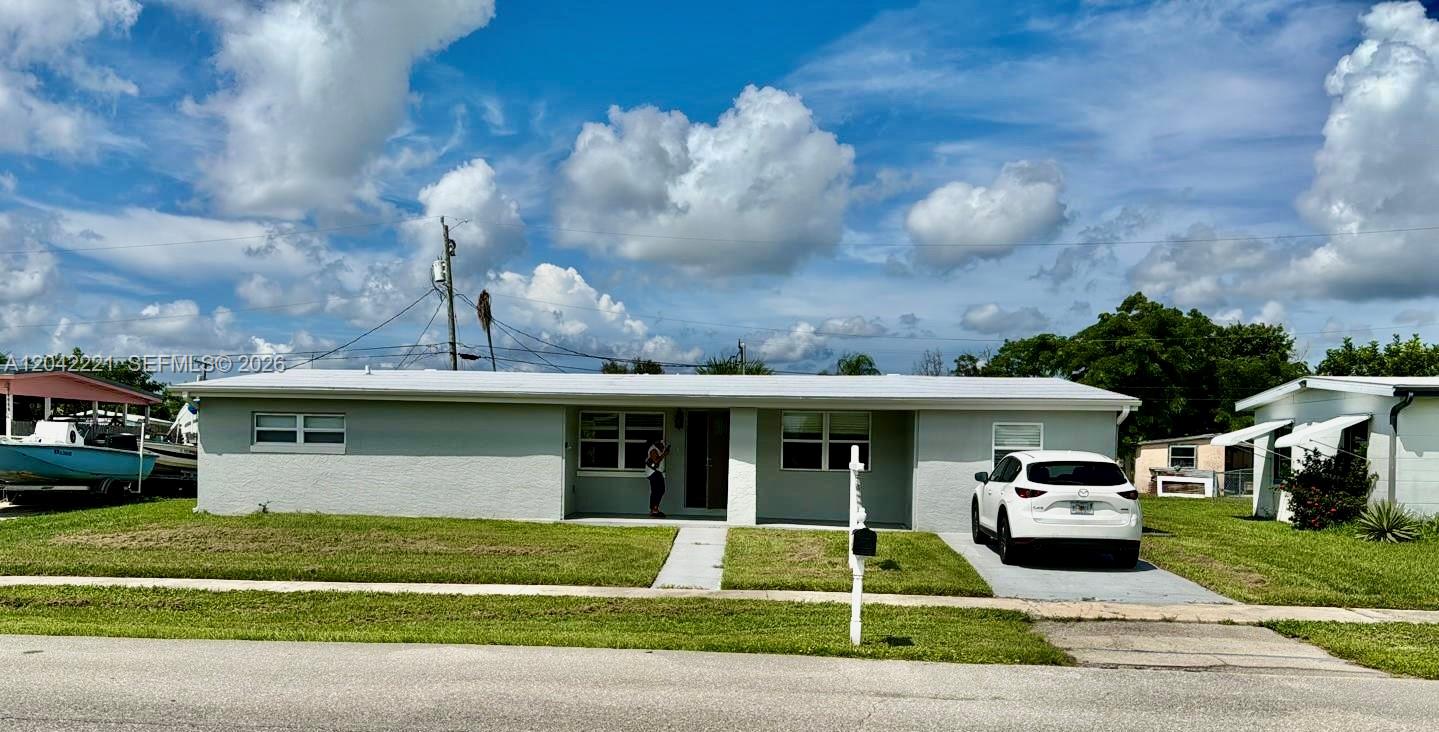 570 Dalton Boulevard, Port Charlotte, FL 33952, Port Charlotte