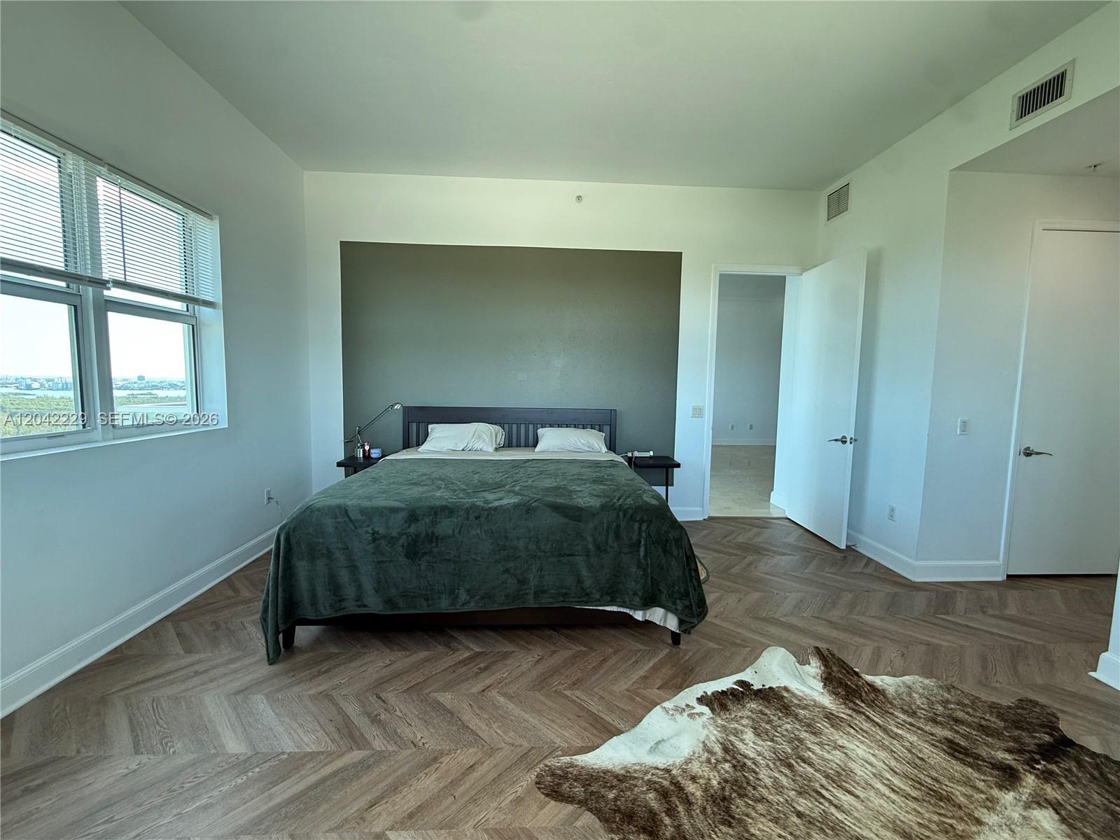 15051 Royal Oaks Lane 2601, North Miami, FL 33181, North Miami