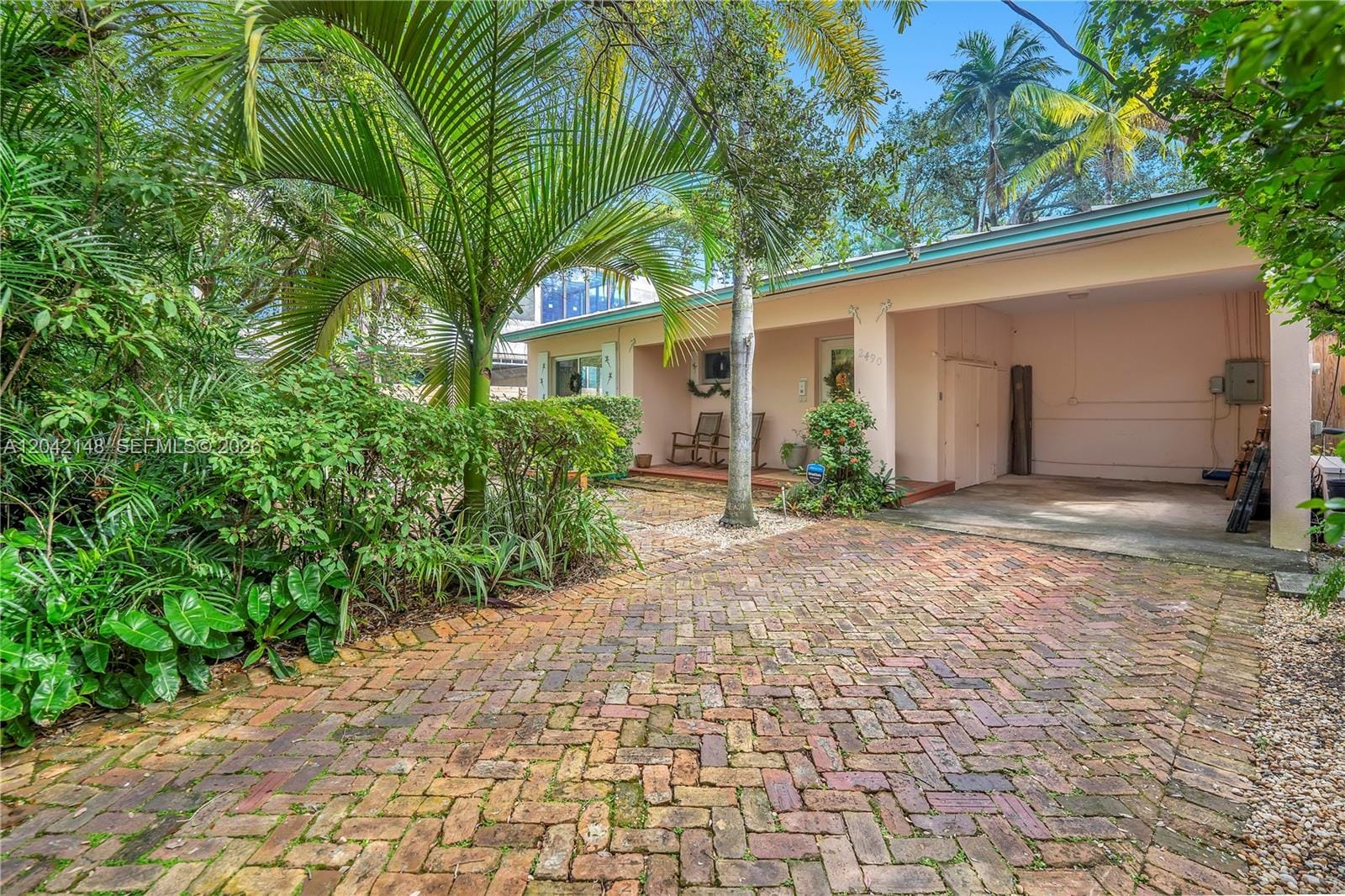 2490 Abaco Avenue, Miami, FL 33133 photo 4
