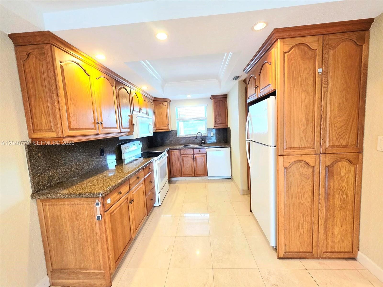 1400 NE 57th Court 202 — photo 7