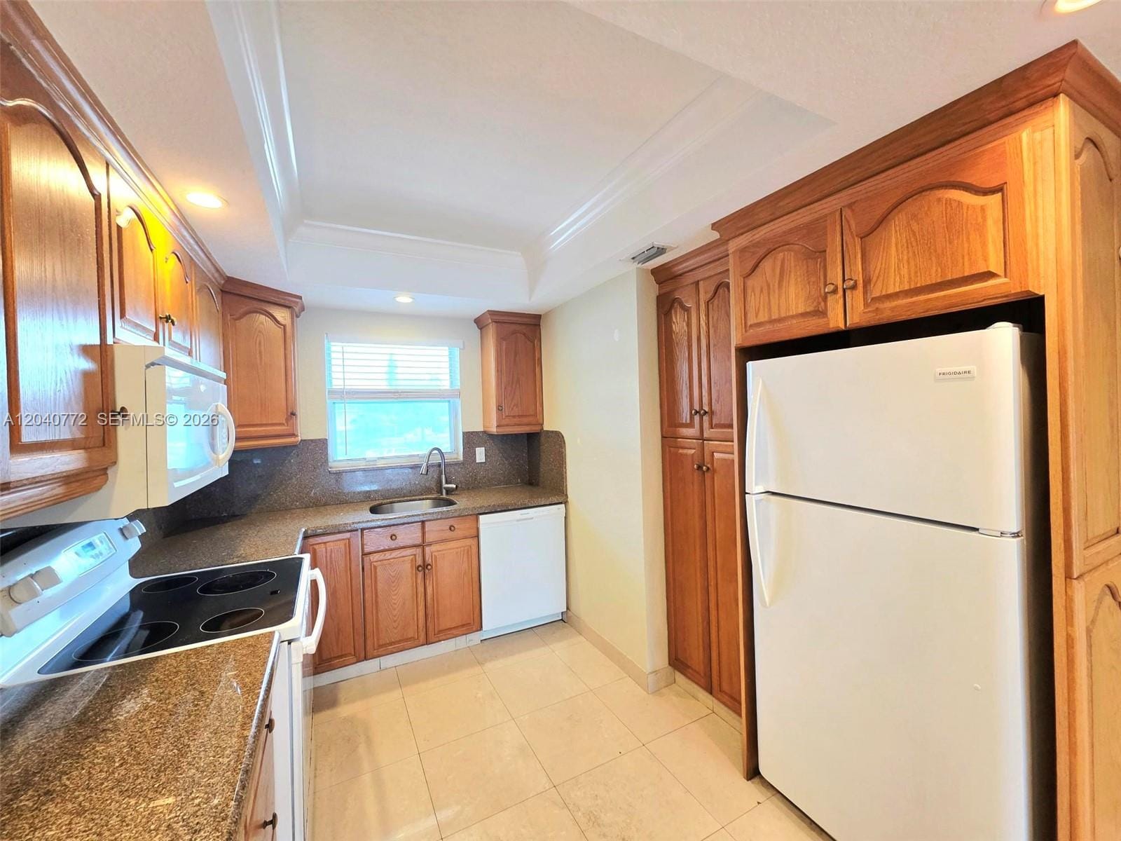 1400 NE 57th Court 202 — photo 9
