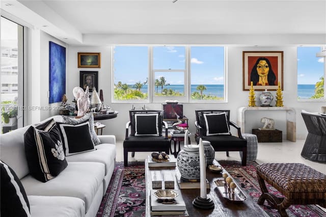 200 Ocean Lane Drive 409, Island House Apt Inc Co, Key Biscayne, FL