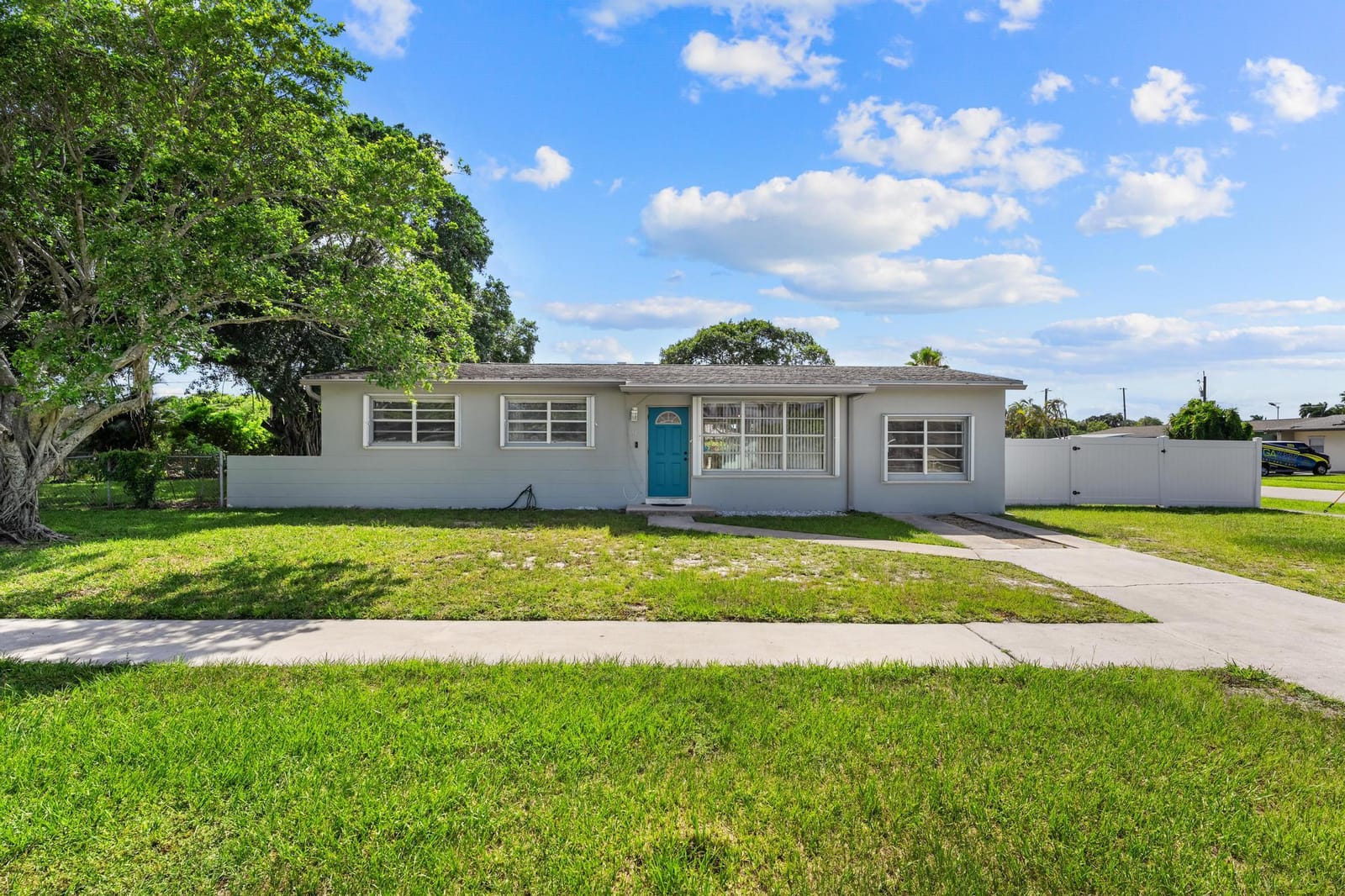 153 Abaco Drive — photo 2