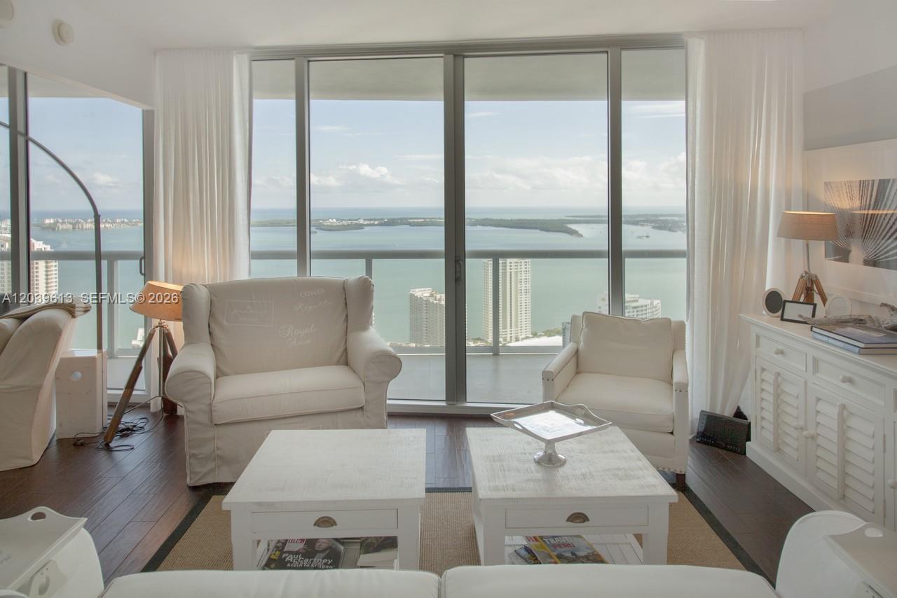 465 Brickell Avenue 4703, Miami, FL 33131, Miami