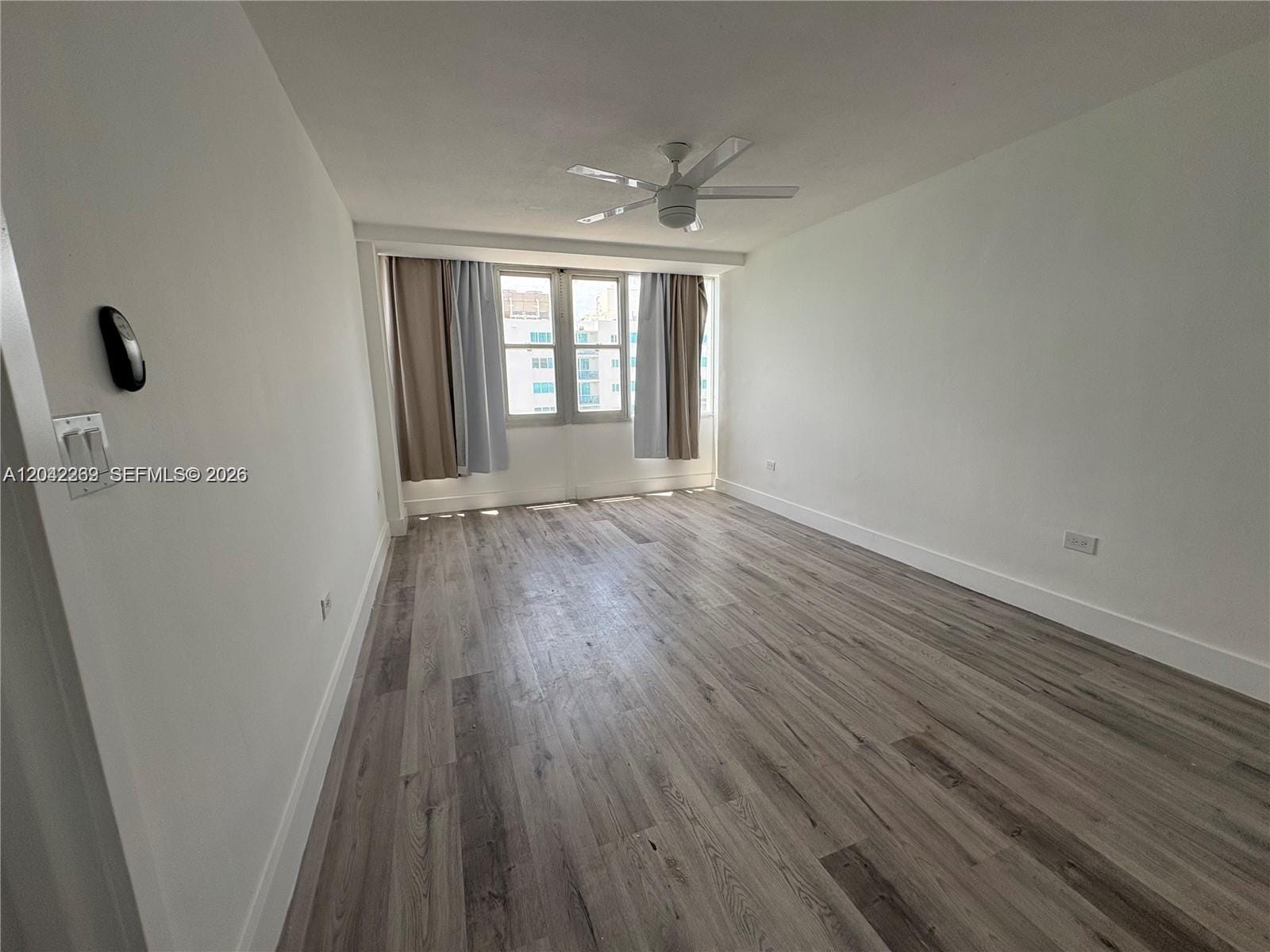 7545 E Treasure Drive 9H — photo 9