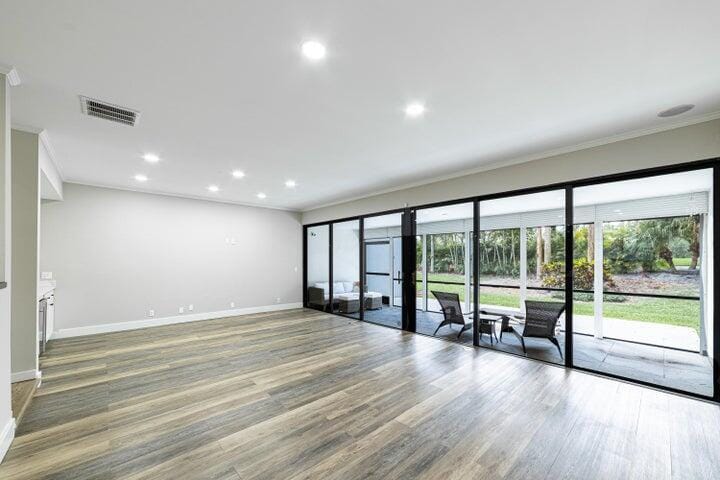 2517 Presidential Way B — photo 2