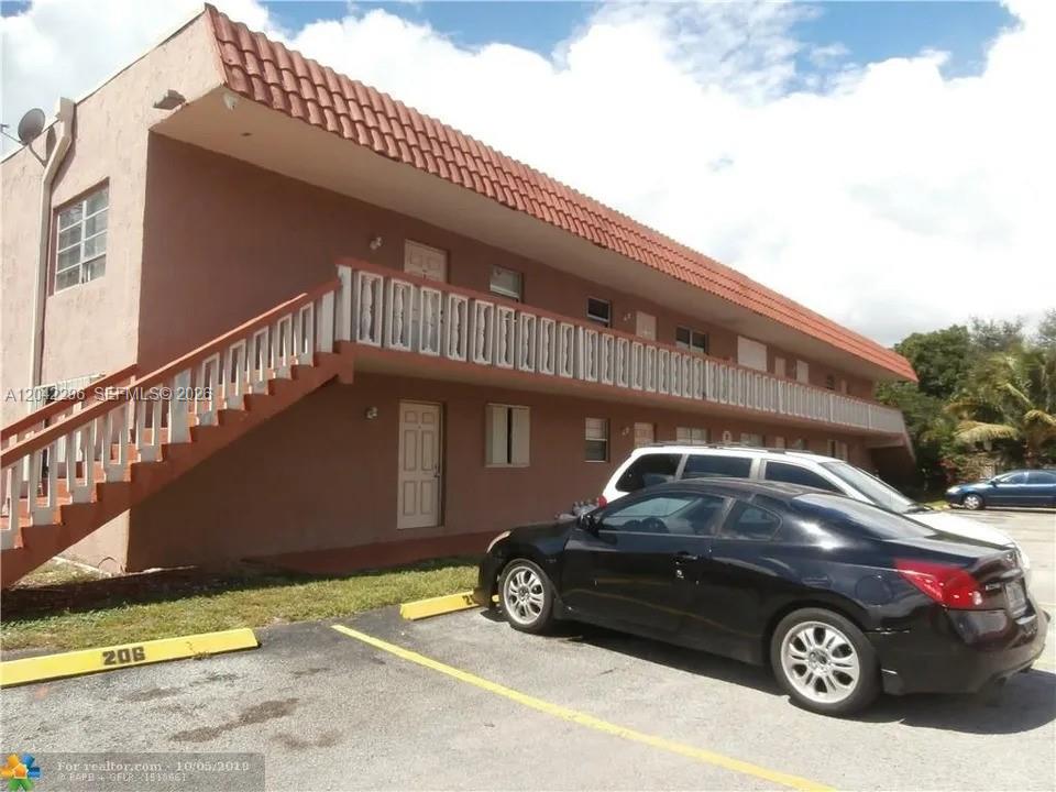 7830 NW 33rd Street 206, Davie, FL 33024, Davie