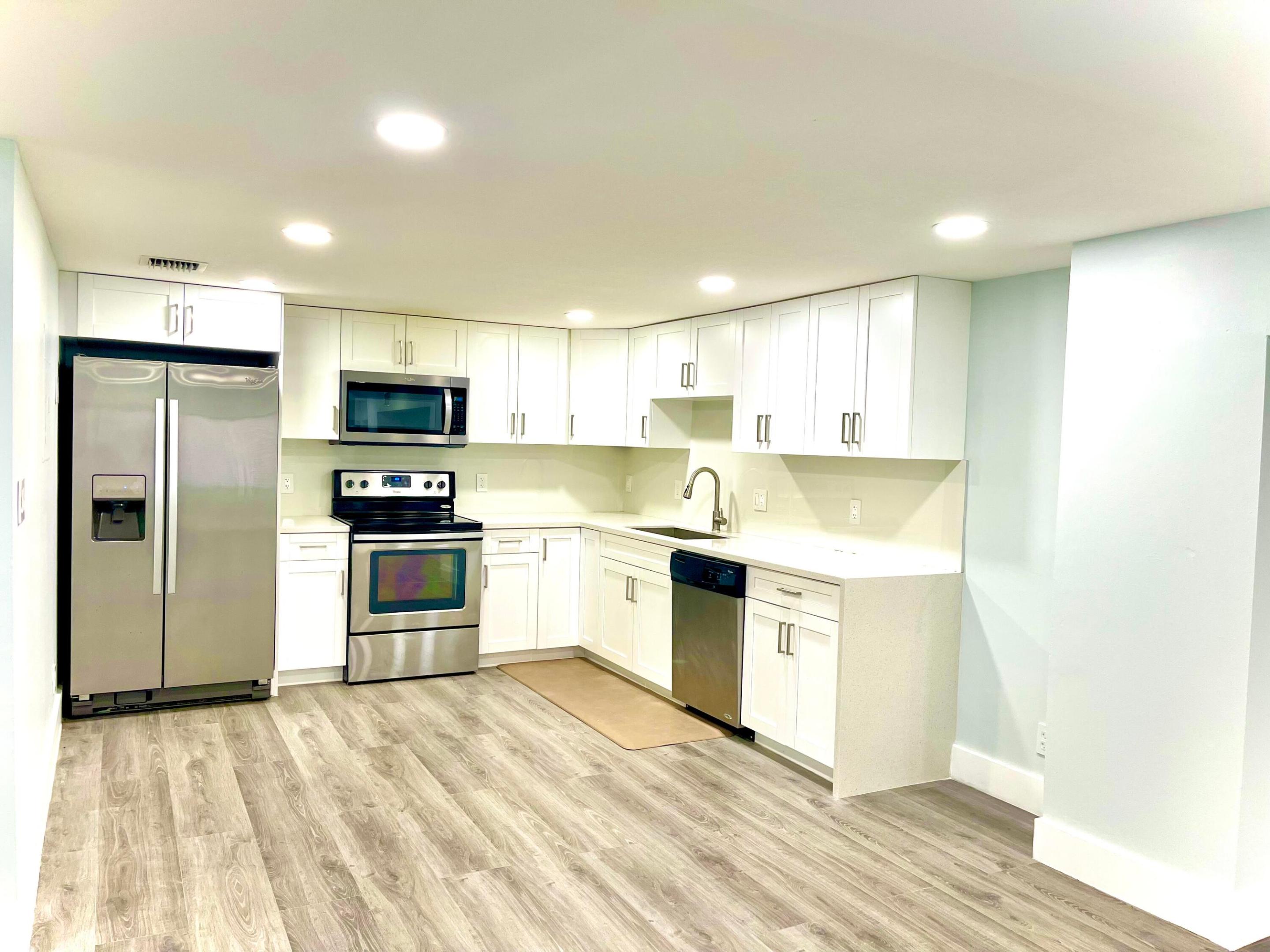 4725 SW 62nd Avenue 103, Davie, FL 33314, Davie
