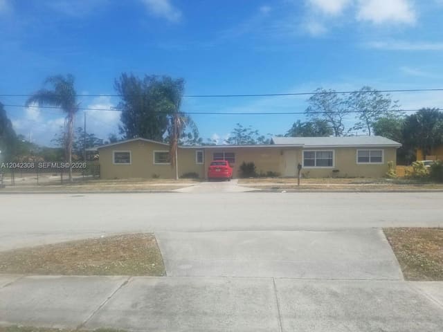 4214 Greenwood Avenue, West Palm Beach, FL 33407