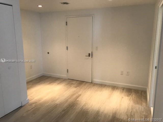 55 SW 9th Street 2103, Miami, FL 33130, Miami
