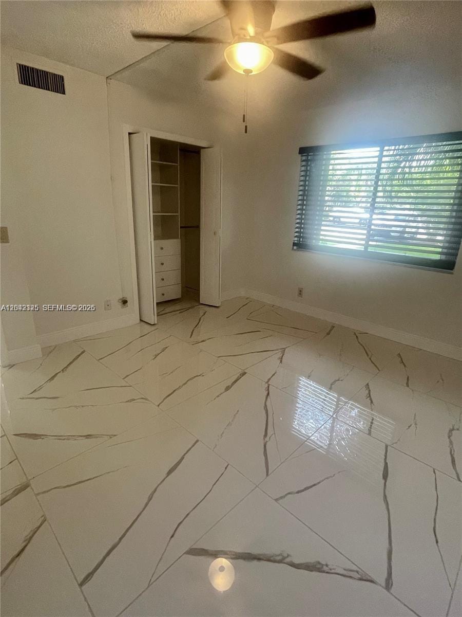 403 Lakeview Drive 106 — photo 5