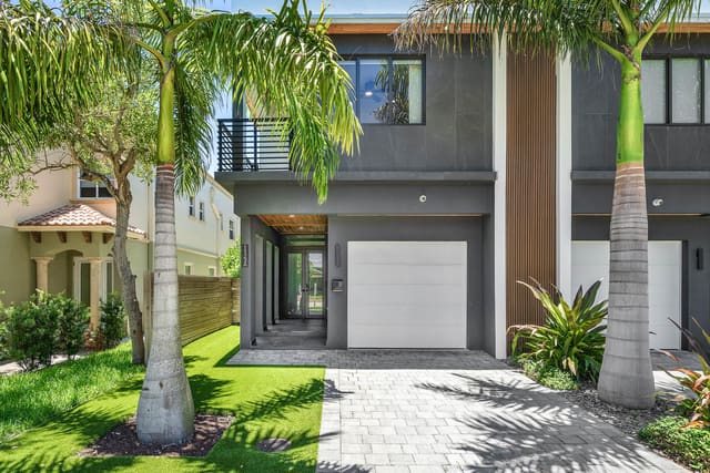 1123 NE 12th Avenue A, Lake Ridge, Fort Lauderdale, FL