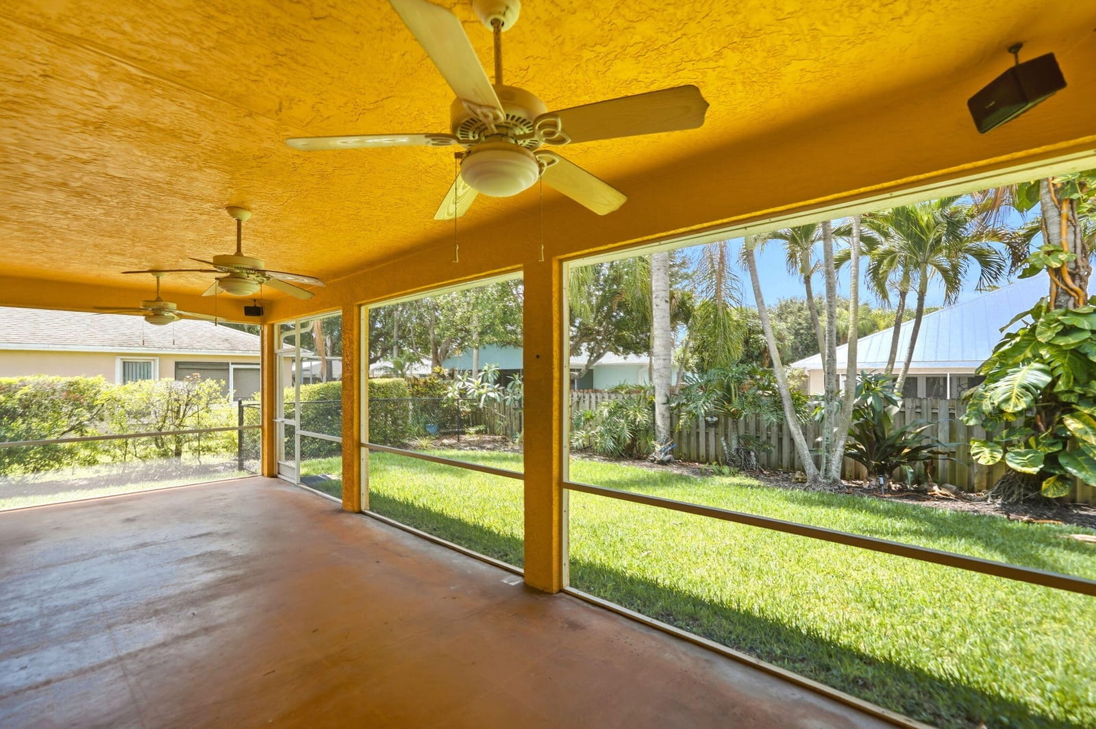 426 NE Vanda Terrado, Jensen Beach, FL 34957 photo 17