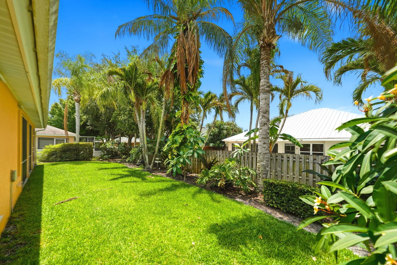 426 NE Vanda Terrado, Jensen Beach, FL 34957 photo 22