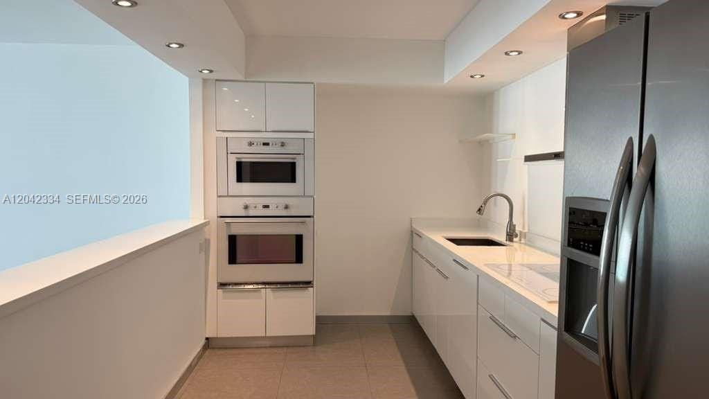 19380 Collins Avenue 905, Sunny Isles Beach, FL 33160 photo 2