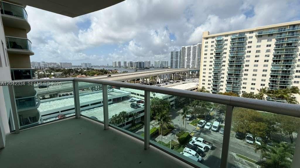19380 Collins Avenue 905, Sunny Isles Beach, FL 33160 photo 25
