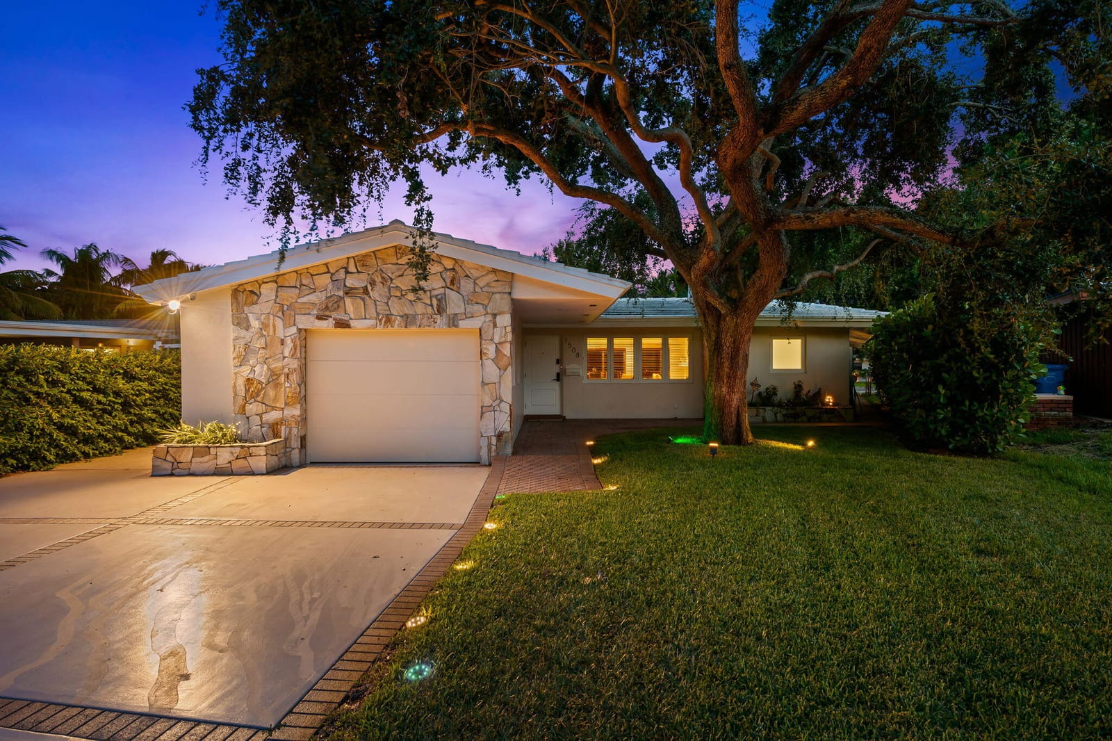 1508 NE 30th Court — photo 3