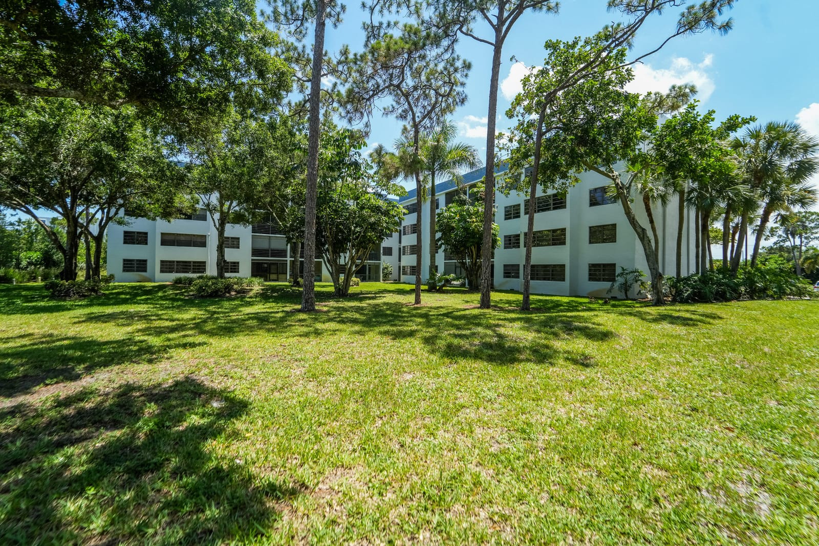 4760 Lucerne Lakes Boulevard W 403, Lake Worth, FL 33467 photo 14