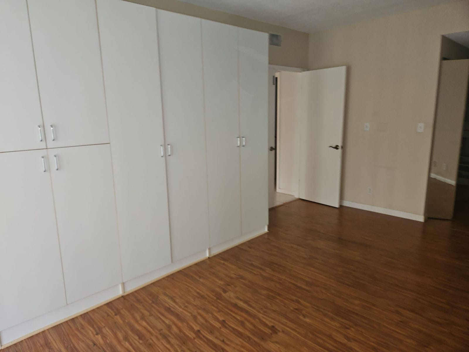 7757 La Mirada Drive — photo 3