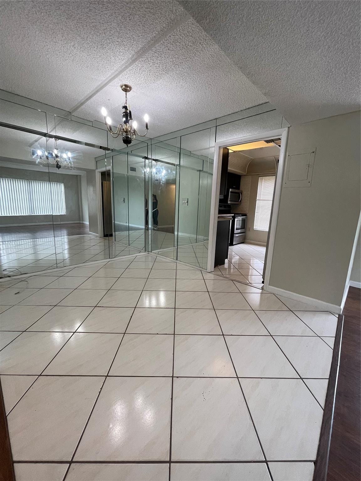 4158 Inverrary Drive 111 — photo 3