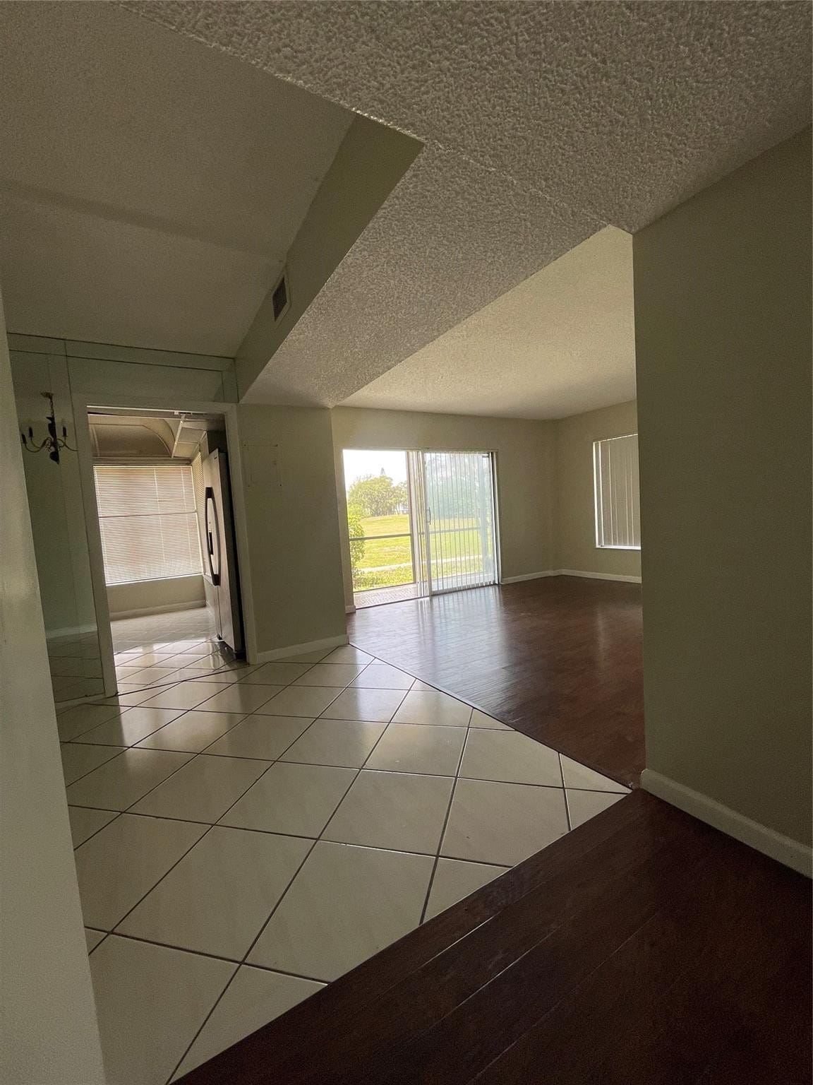 4158 Inverrary Drive 111 — photo 7