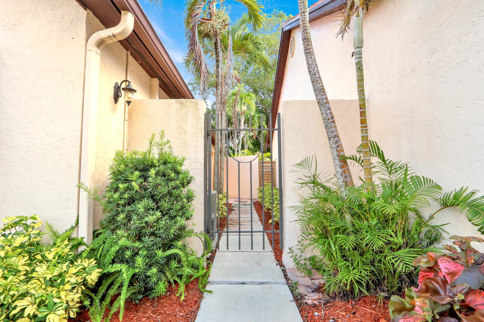 13 Ironwood Way N — photo 3