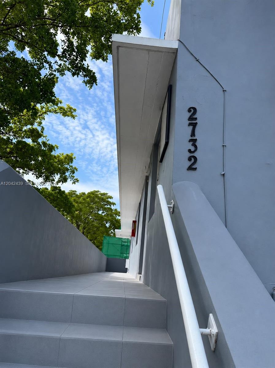 2732 SW 22nd Street 3, Miami, FL 33133, Miami