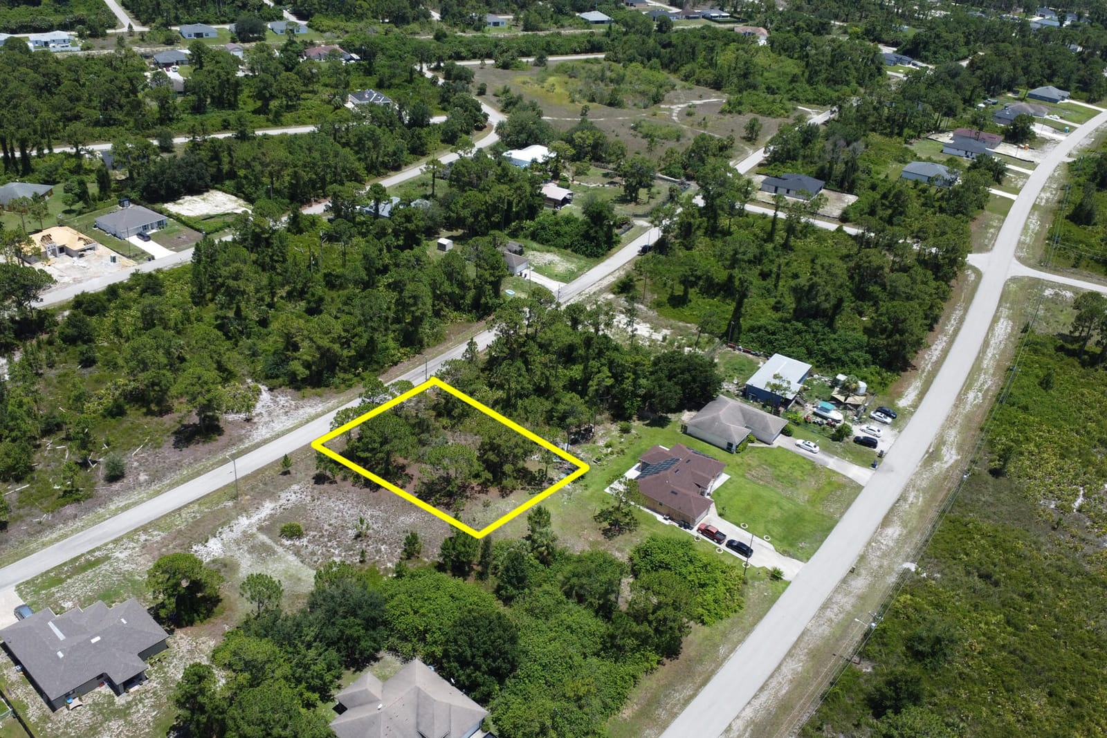 518 Cottonwood Avenue S, Lehigh Acres, FL 33974 photo 17