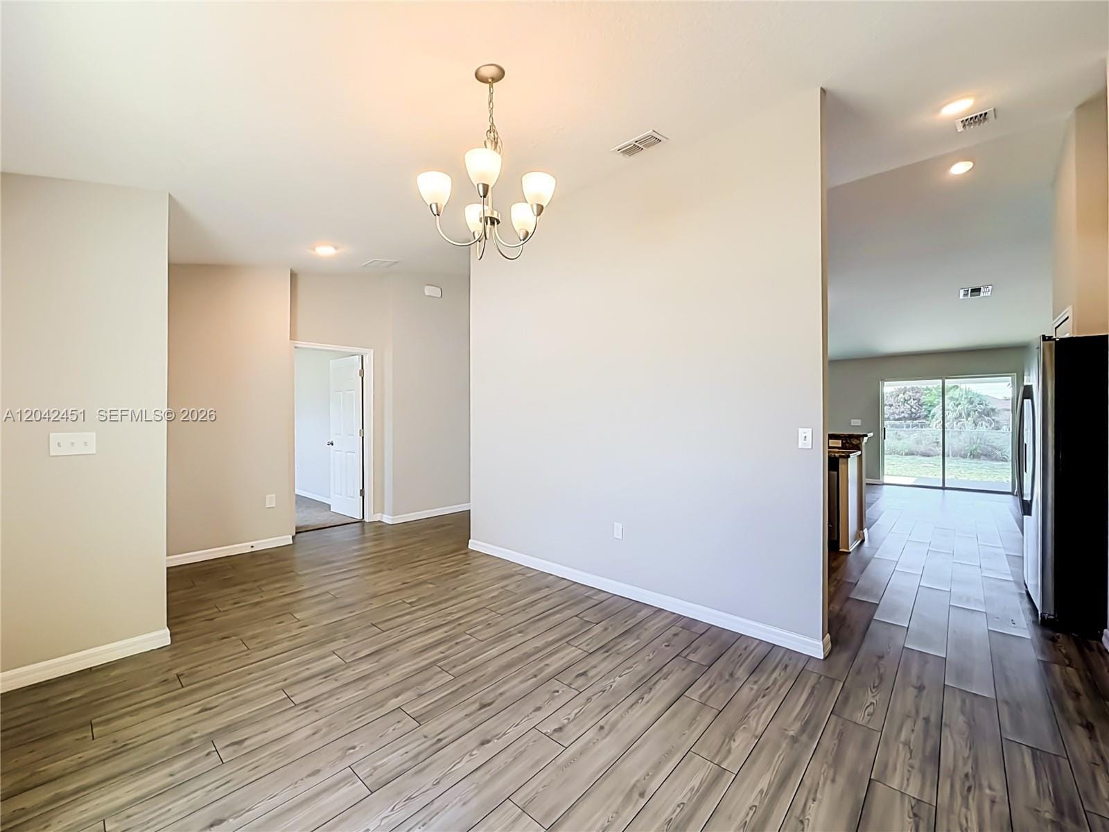 666 SW Jeanne Avenue — photo 6