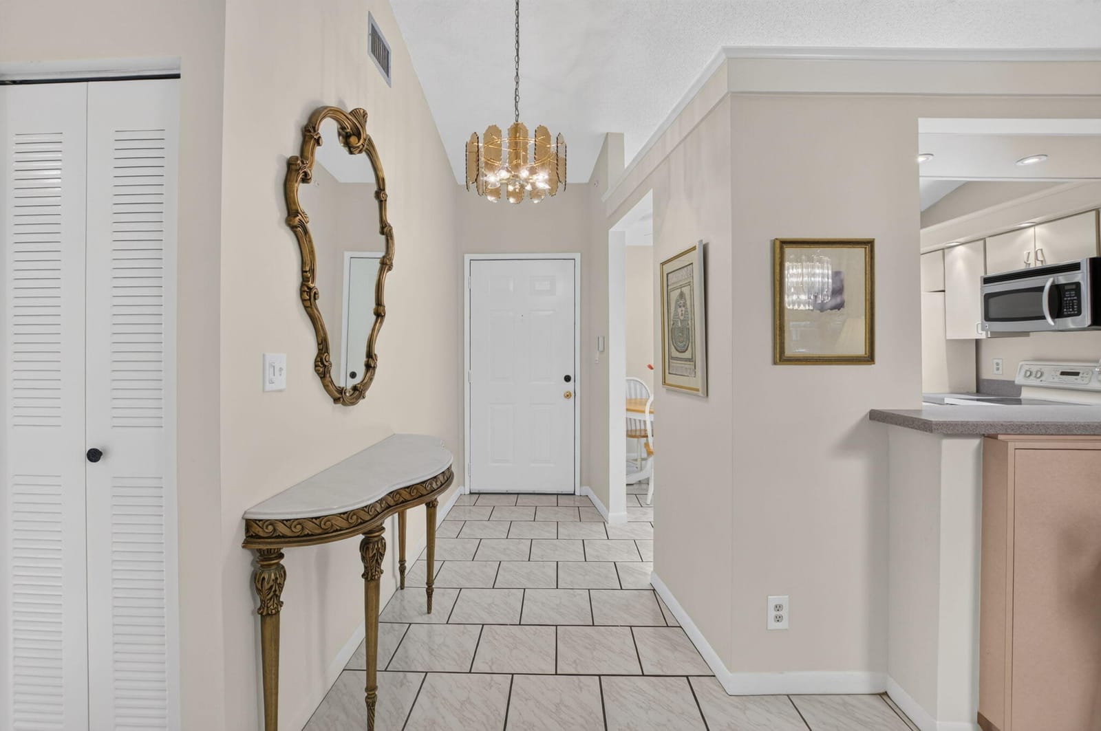 10546 Beach Palm Court B — photo 4