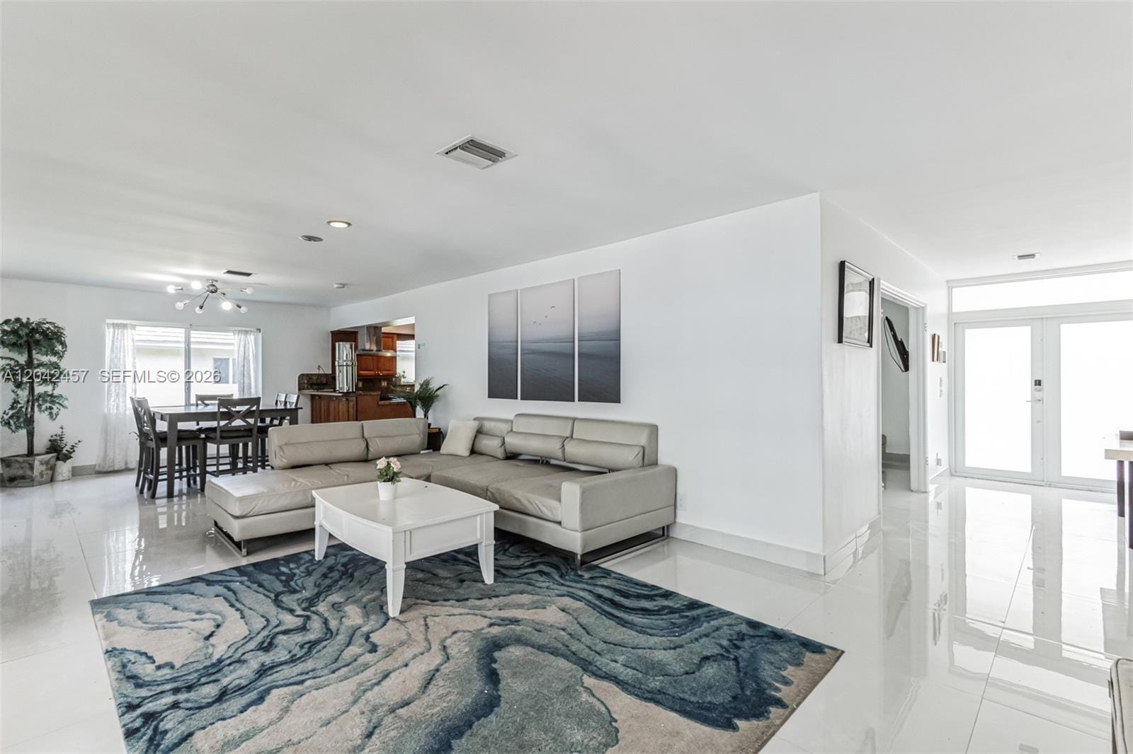 633 N Crescent Drive, Hollywood, FL 33021 photo 12