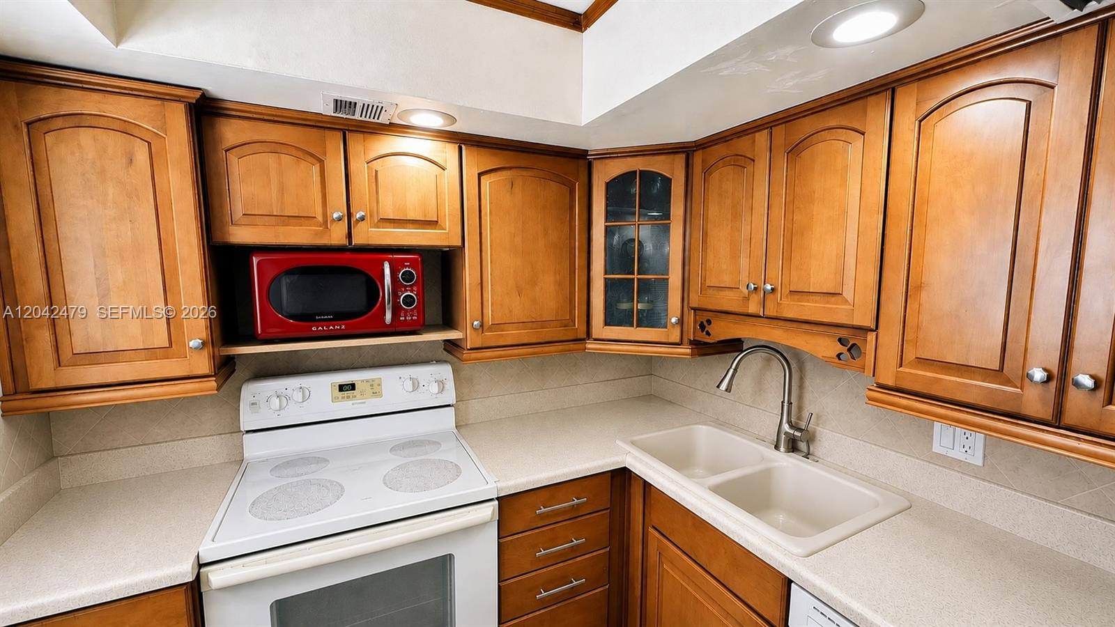 2671 S Course Drive 208, Pompano Beach, FL 33069 photo 14