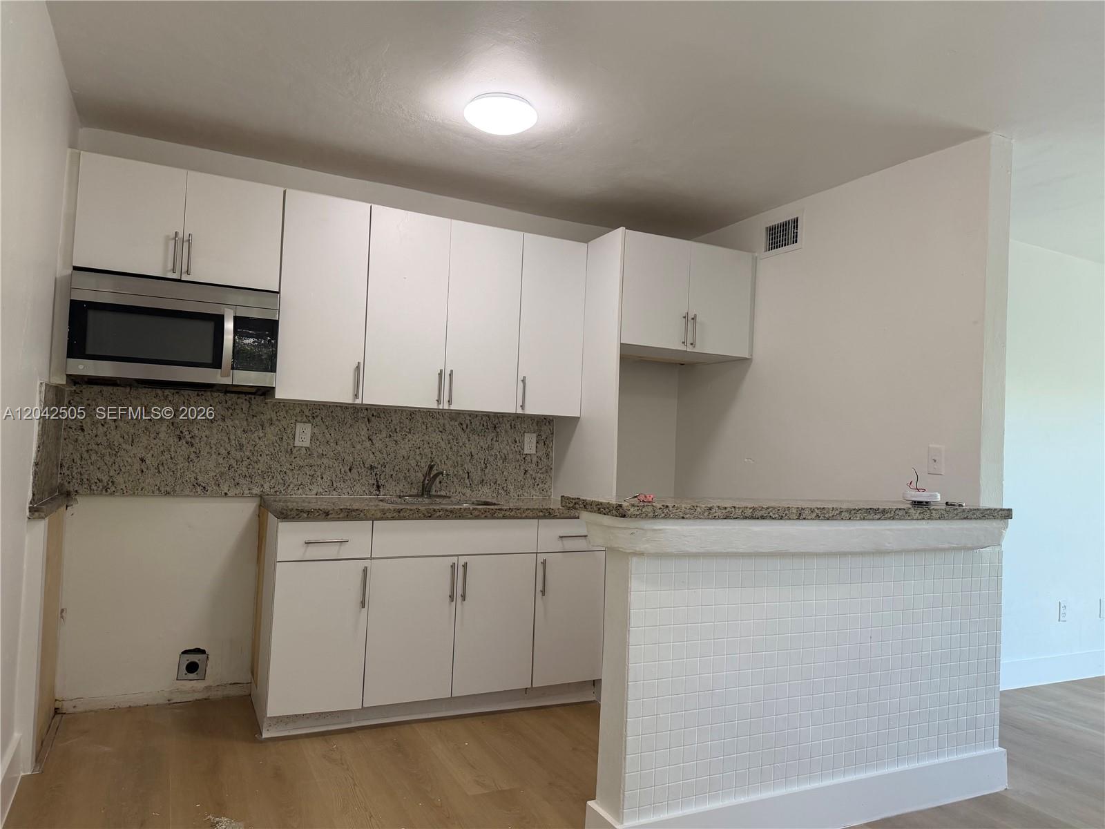 1021 NW 5th Street 6, Miami, FL 33128, Miami