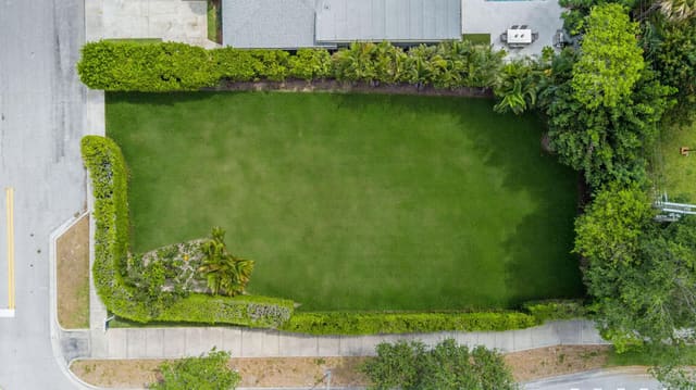 246 Gray Street, West Palm Beach, FL 33405
