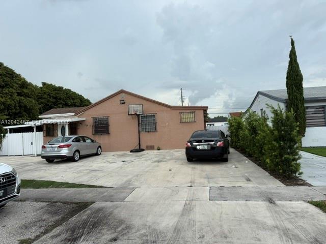 397 W 57th Street 3, Hialeah, FL 33012, Hialeah