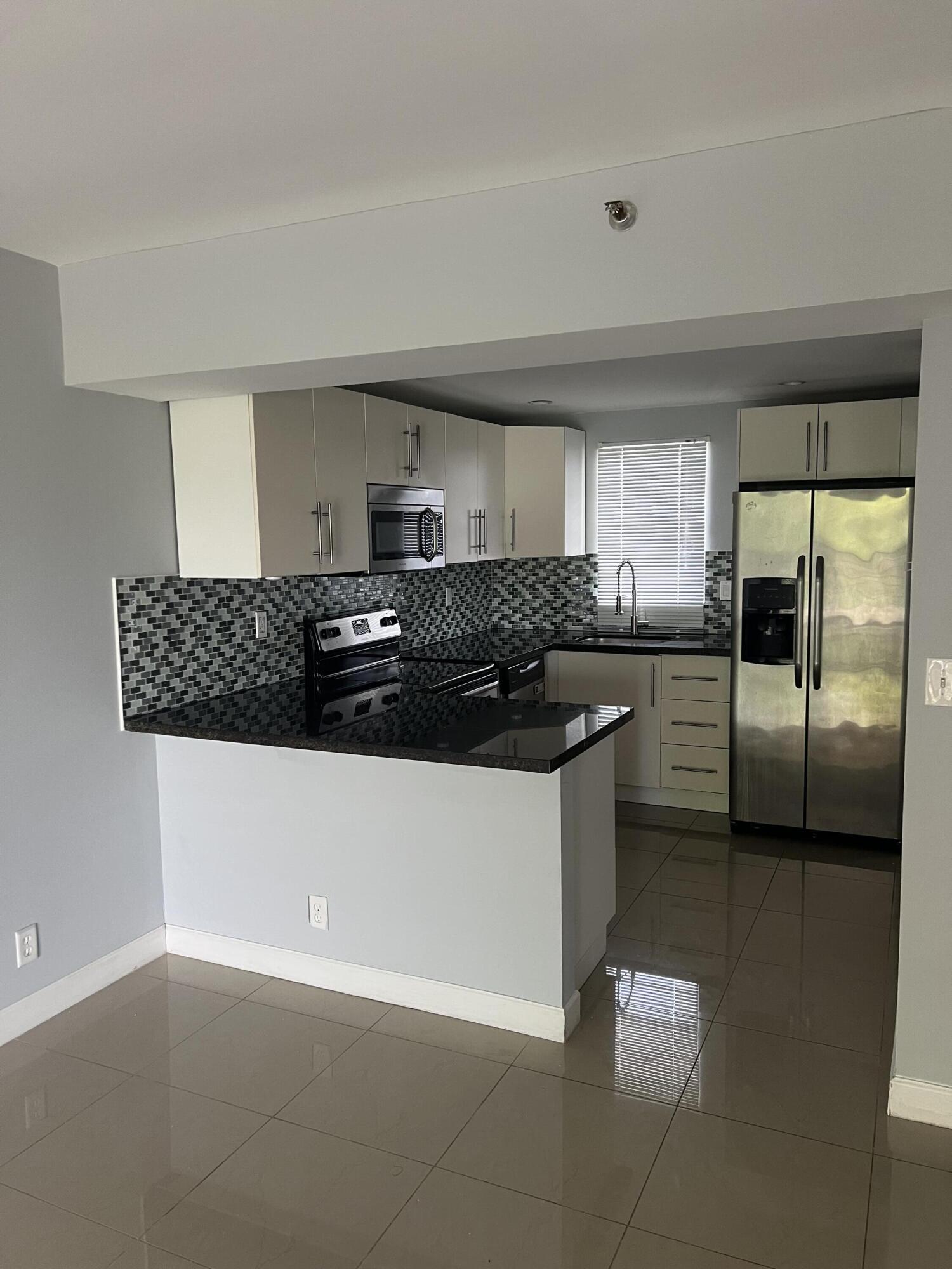 9235 SW 8th Street 503, Boca Raton, FL 33428, Boca Raton