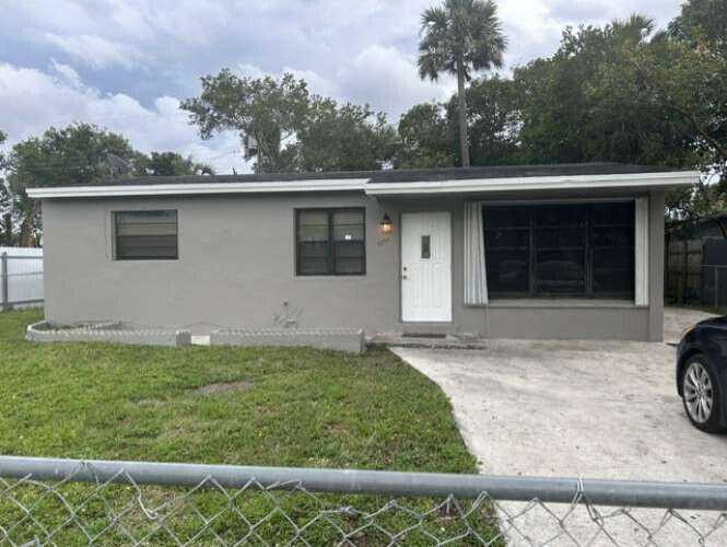 3370 NW 8th Place, Lauderhill, FL 33311, Lauderhill