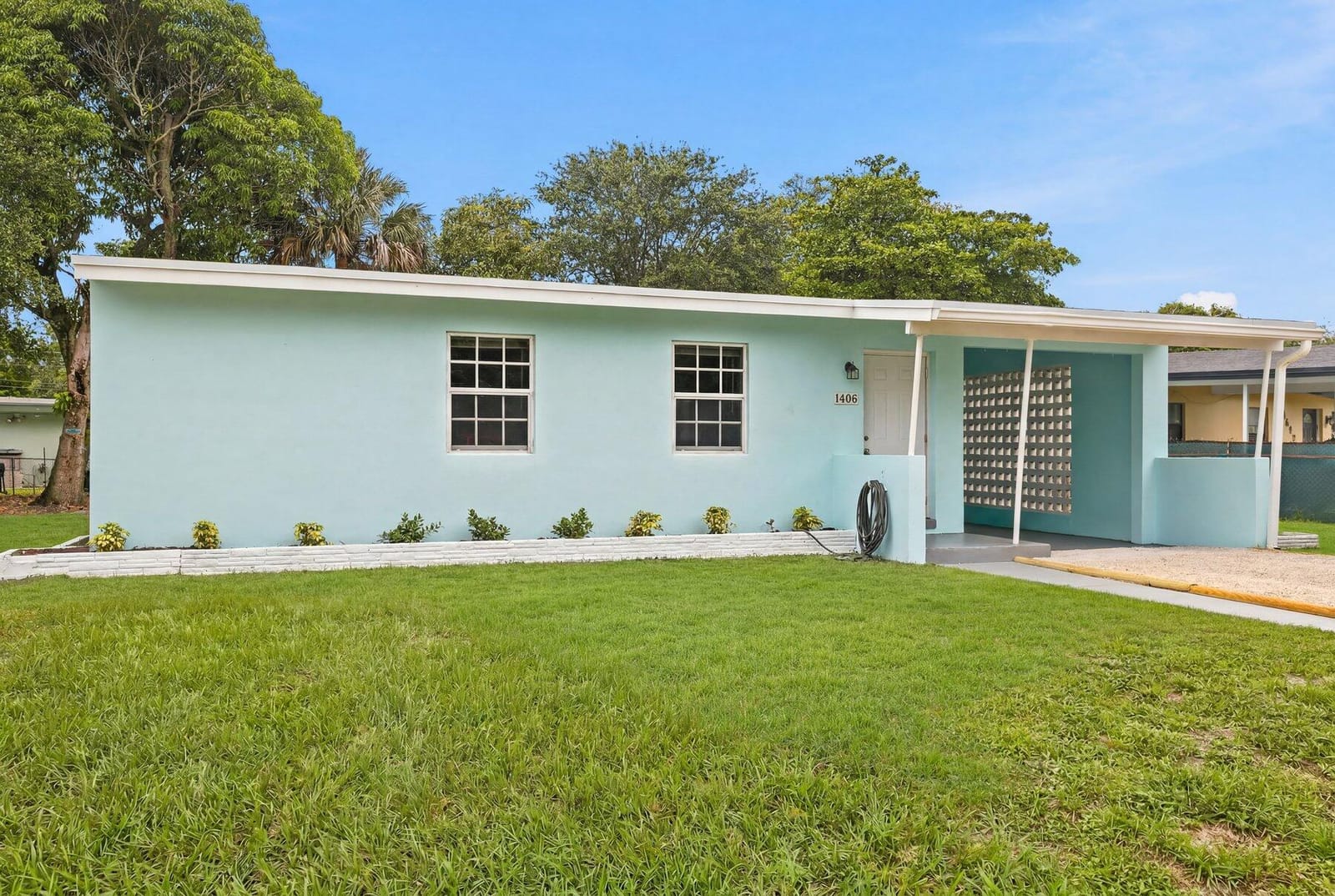 1406 NW 11th Street, Fort Lauderdale, FL 33311 photo 2