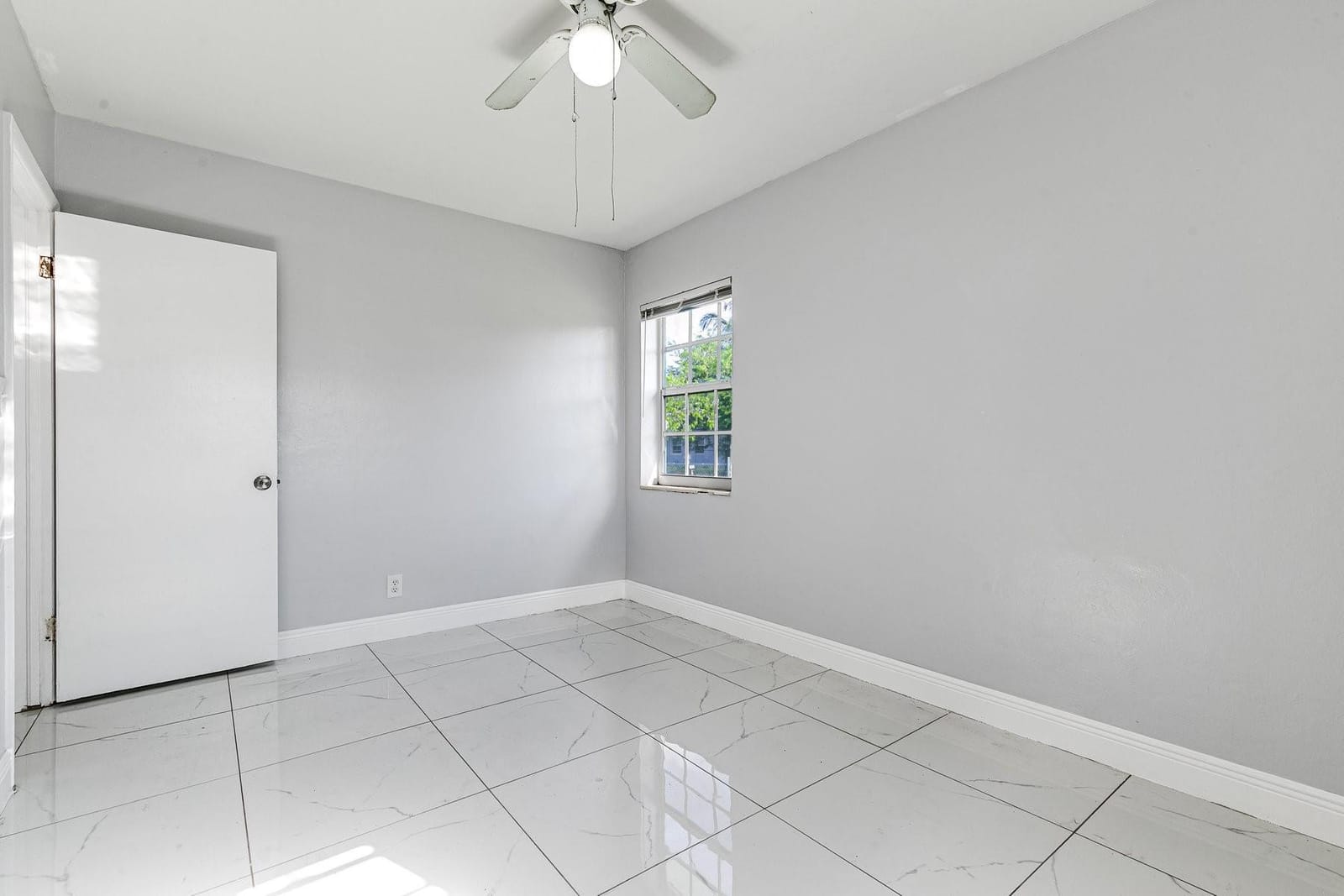 1406 NW 11th Street, Fort Lauderdale, FL 33311 photo 13