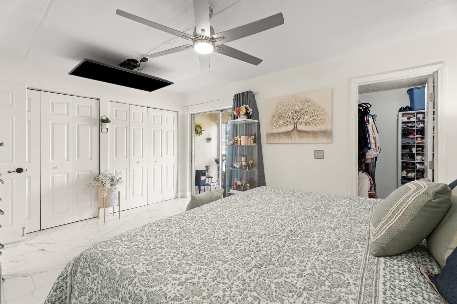 200 Village Green Circle E 206, Palm Springs, FL 33461 photo 13