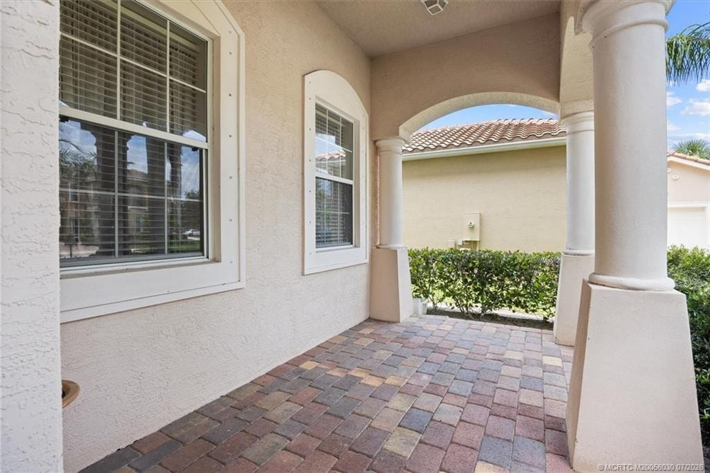 5718 SW Bald Eagle Drive, Palm City, FL 34990 photo 4