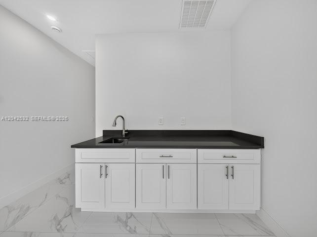 928-930 Hepburn Avenue — photo 10