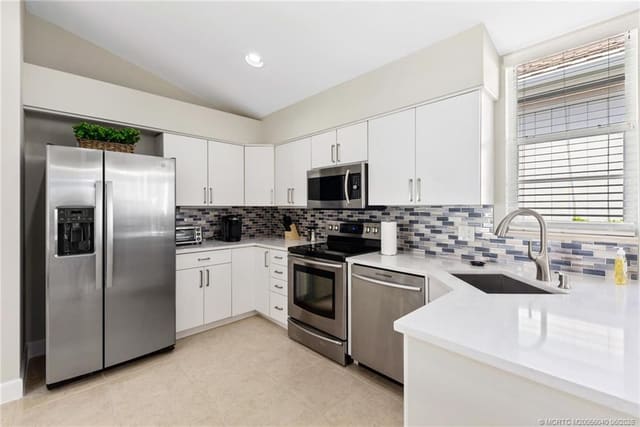 2255 NW Seagrass Drive, Palm City, FL 34990